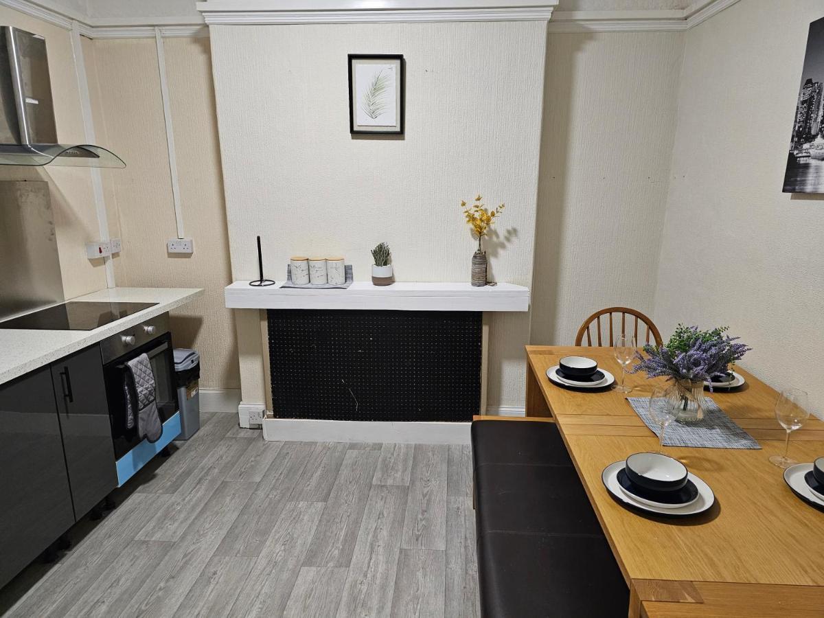 Skyline Queen'S Suites 203 斯旺西 外观 照片
