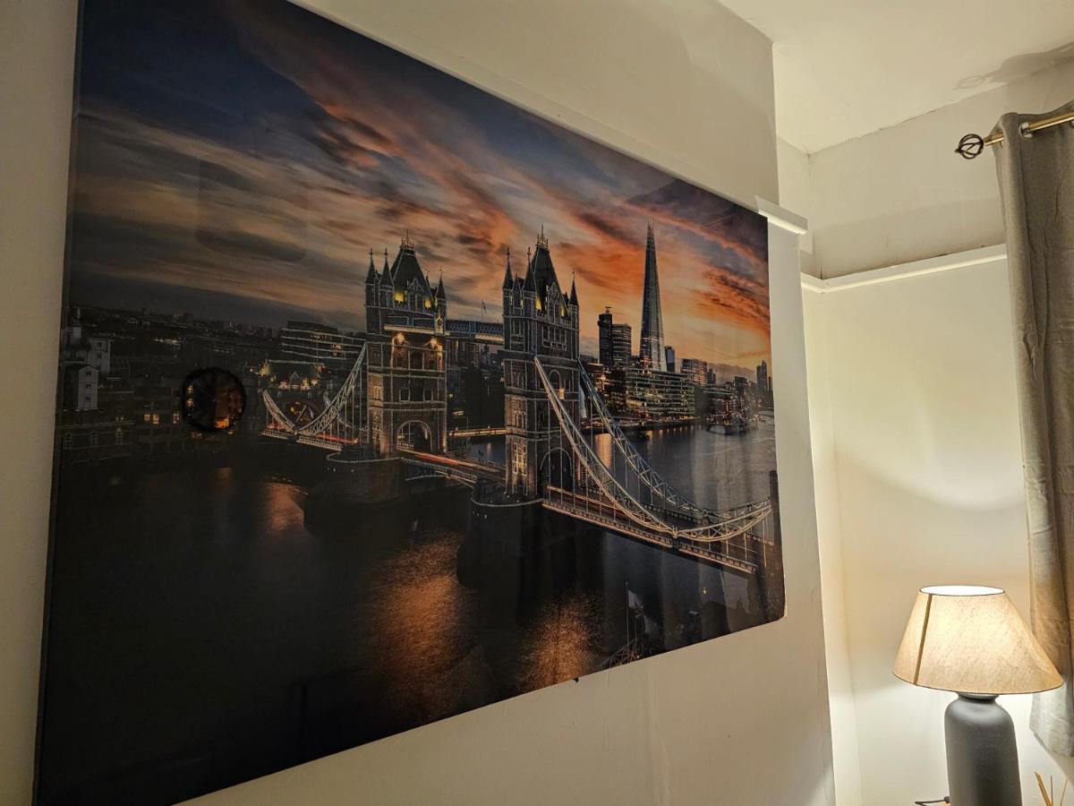 Skyline Queen'S Suites 203 斯旺西 外观 照片